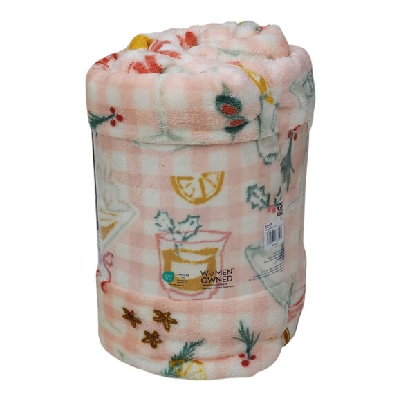 The Big One Oversized Plush Throw Blanket 5 X 6' Faux Fur Pink Holiday Cocktails - Picture 9 of 10